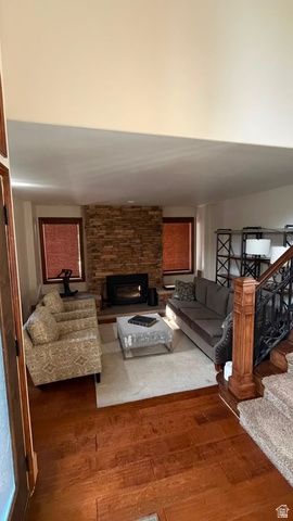 2249 E GAMBEL OAK DR, Sandy, UT 84092