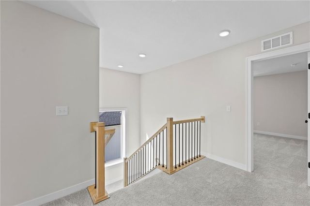 18637 W 193rd Street, Spring Hill, KS 66083