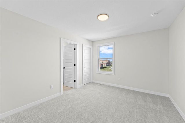 18637 W 193rd Street, Spring Hill, KS 66083