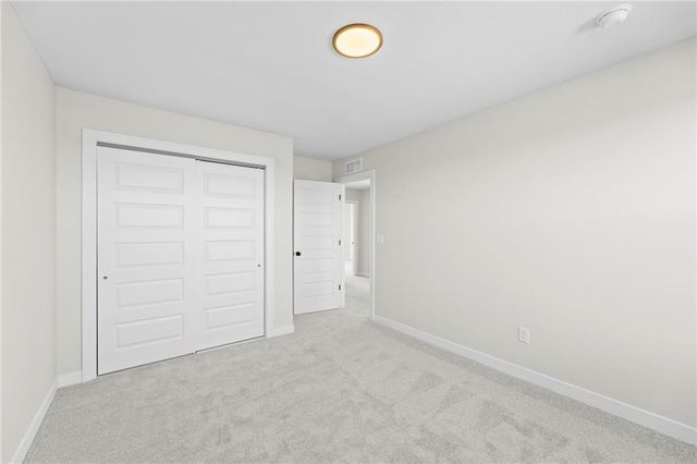 18637 W 193rd Street, Spring Hill, KS 66083