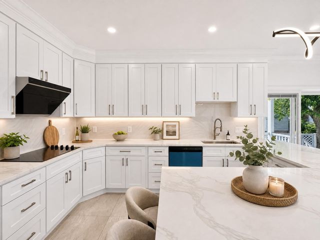 295 Billings Rd 1, Quincy, MA 02170