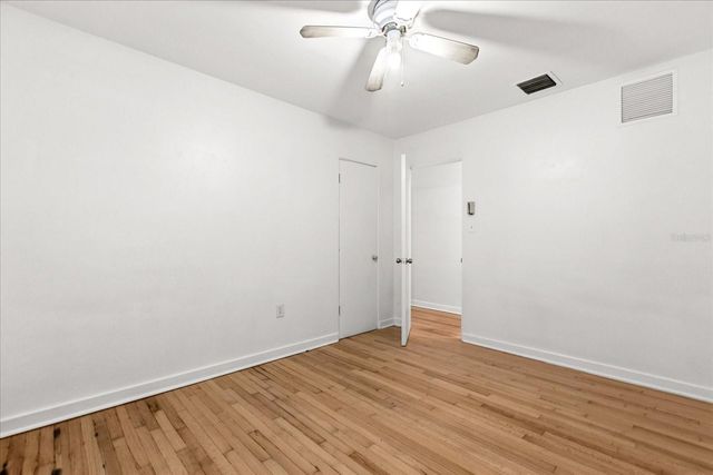 1039 THORNTON AVENUE, Orlando, FL 32803