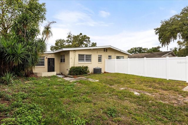 1039 THORNTON AVENUE, Orlando, FL 32803