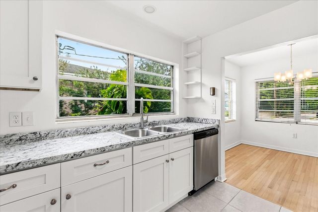 1039 THORNTON AVENUE, Orlando, FL 32803