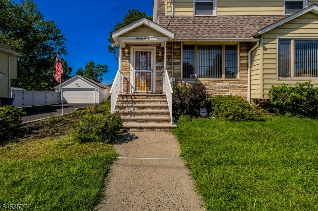 1530 Windrew Ave, South Plainfield Boro, NJ 07080 — photo 3