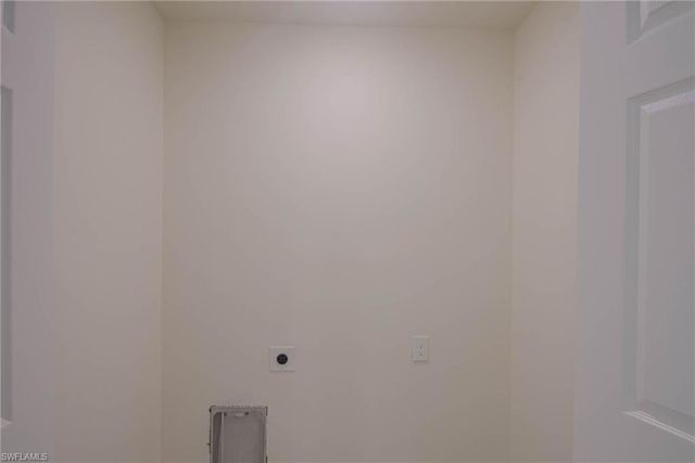 2120 French ST, Fort Myers, FL 33916