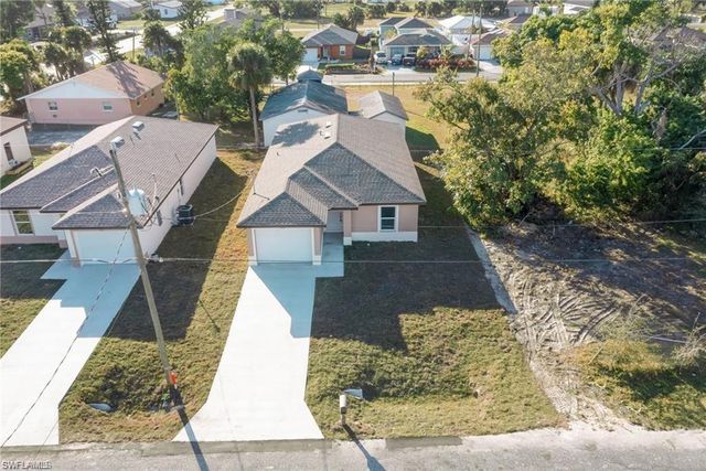 2120 French ST, Fort Myers, FL 33916