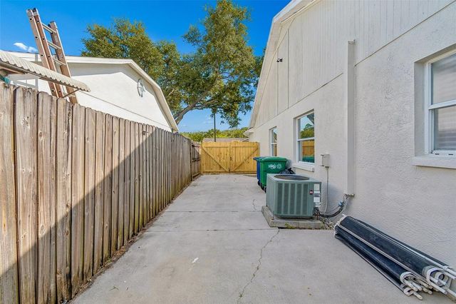 4840 E 99TH AVENUE, Tampa, FL 33617