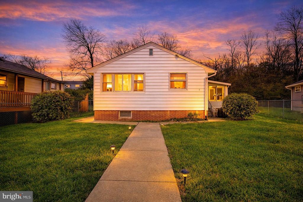 6 BRIGHT CIR, Gwynn Oak, MD 21207