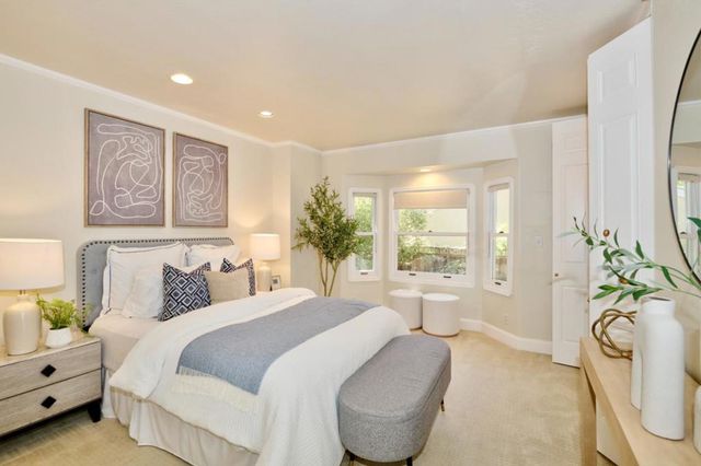 2330 Emerson Street, Palo Alto, CA 94301