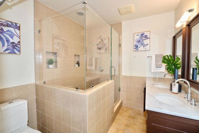 2330 Emerson Street, Palo Alto, CA 94301