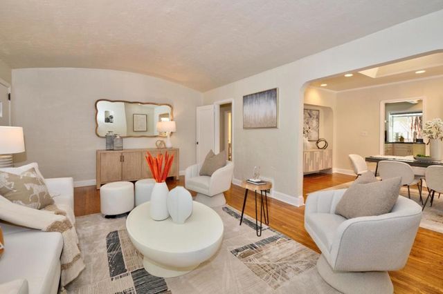 2330 Emerson Street, Palo Alto, CA 94301