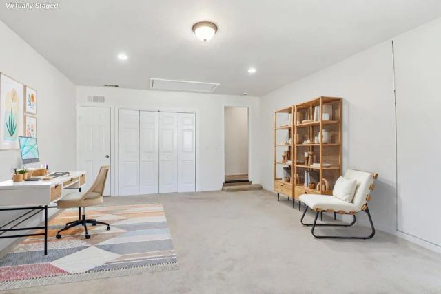 8456 Snow White Drive, El Cajon, CA 92021