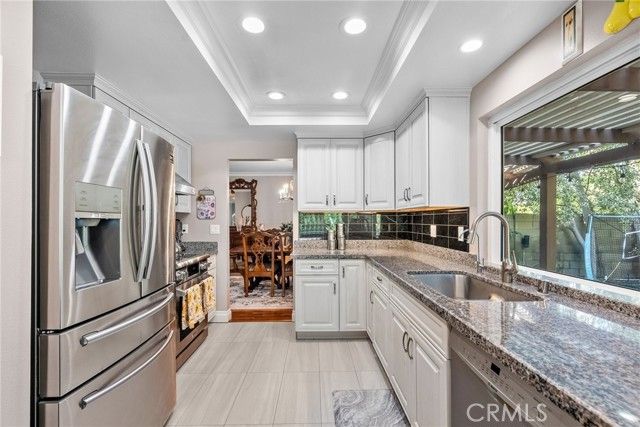 2357 Lawnview Court, Simi Valley, CA 93065