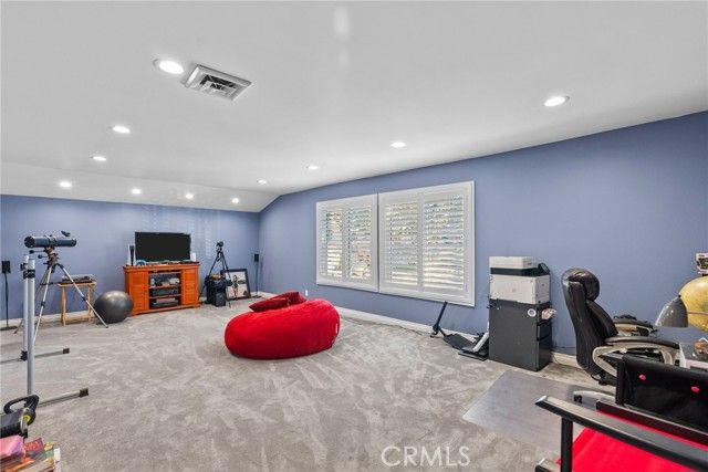 2357 Lawnview Court, Simi Valley, CA 93065