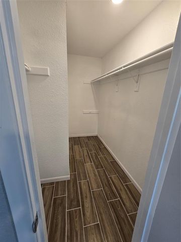 13351 Water Oak LN B, Austin, TX 78729