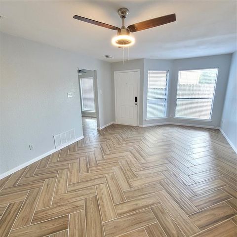 13351 Water Oak LN B, Austin, TX 78729