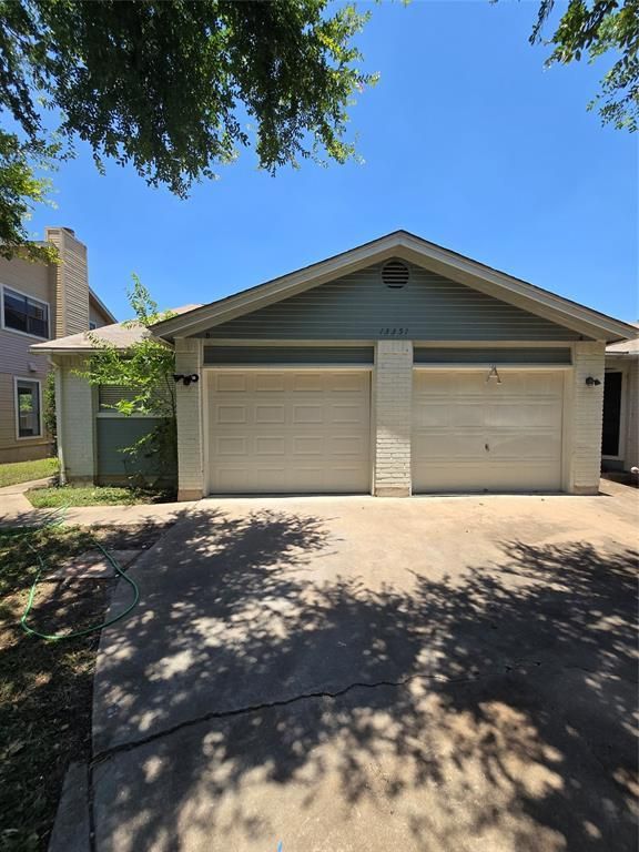 13351 Water Oak LN B, Austin, TX 78729