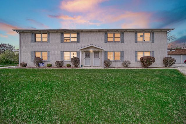 3617 W 74th Court C, Merrillville, IN 46410