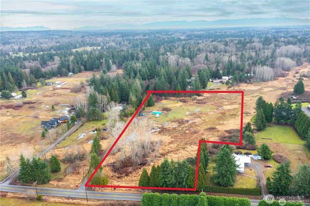 8358 Blaine Rd, Blaine, WA 98230