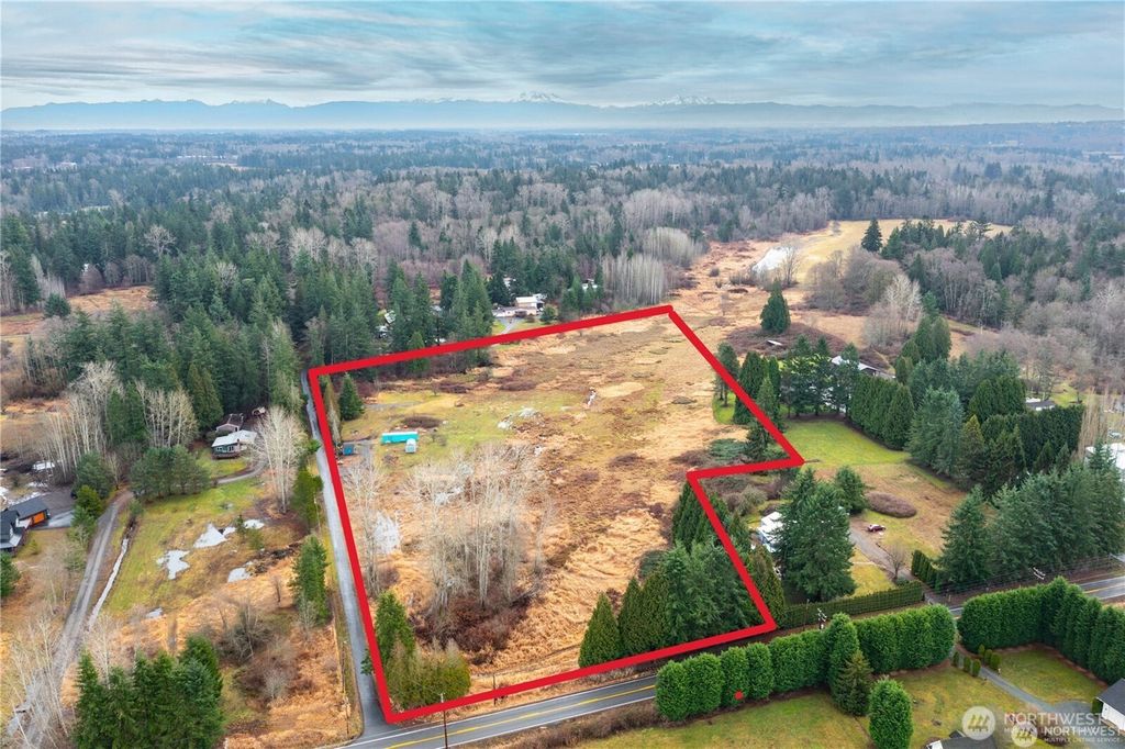 8358 Blaine Rd, Blaine, WA 98230