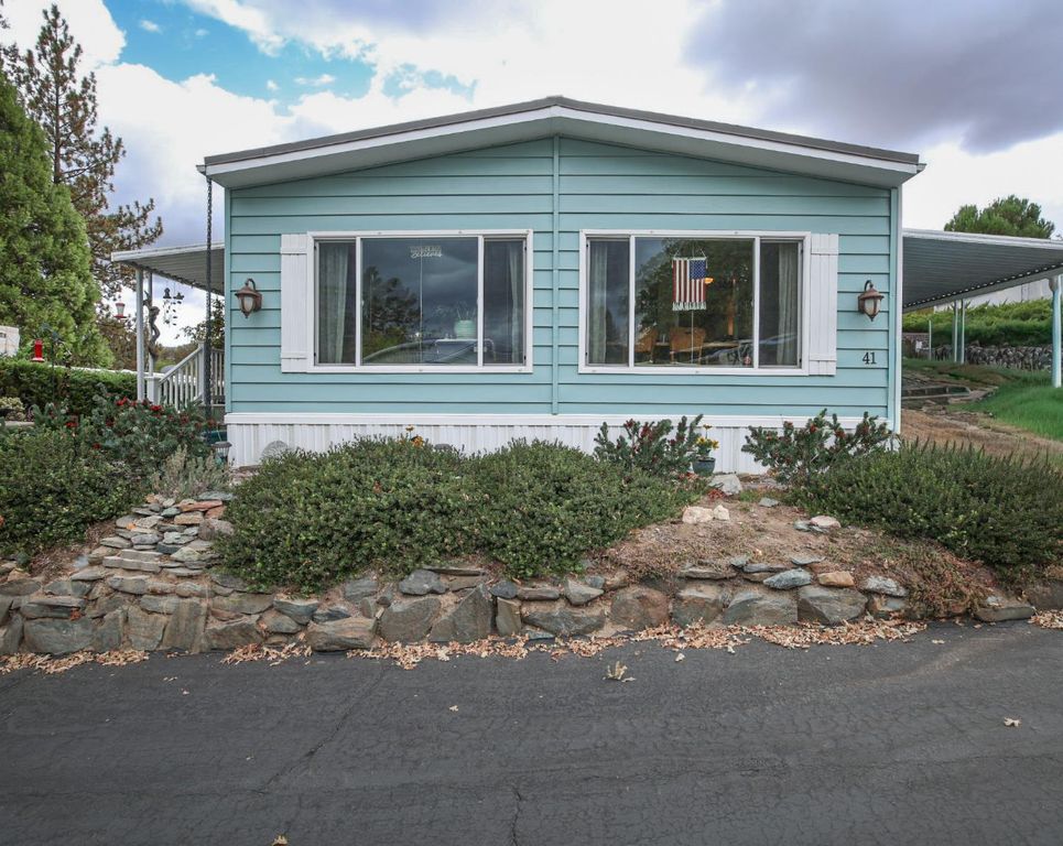 Image 1 of property listing at 39678 Road 425b # 41, Oakhurst, CA 93644