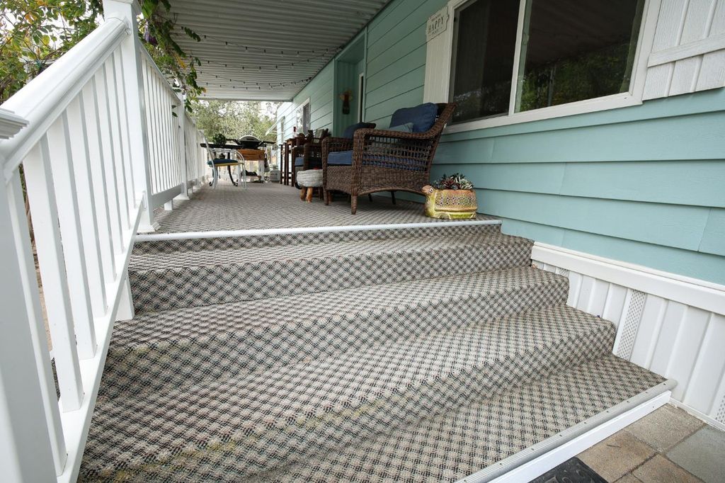 Image 11 of property listing at 39678 Road 425b # 41, Oakhurst, CA 93644