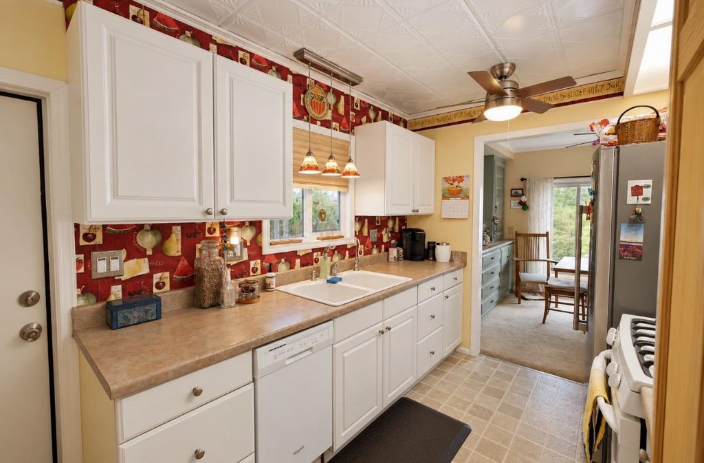 Image 21 of property listing at 39678 Road 425b # 41, Oakhurst, CA 93644