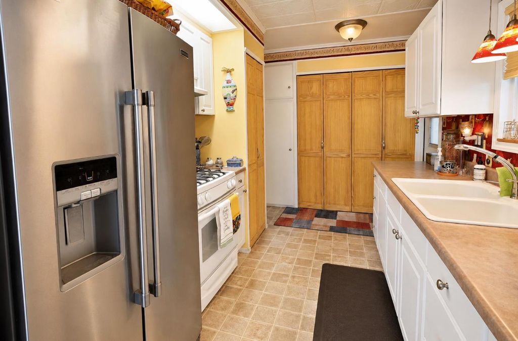 Image 23 of property listing at 39678 Road 425b # 41, Oakhurst, CA 93644
