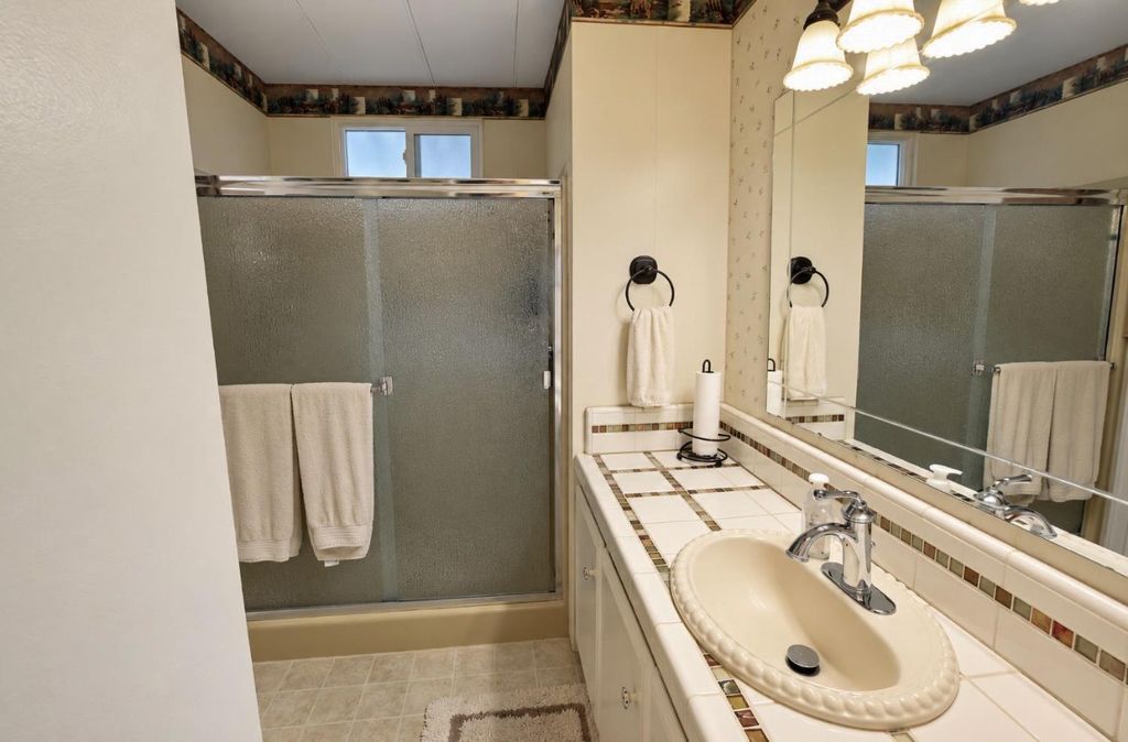 Image 32 of property listing at 39678 Road 425b # 41, Oakhurst, CA 93644