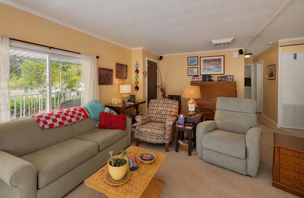 Image 35 of property listing at 39678 Road 425b # 41, Oakhurst, CA 93644