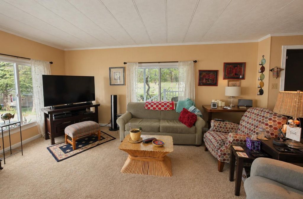 Image 36 of property listing at 39678 Road 425b # 41, Oakhurst, CA 93644