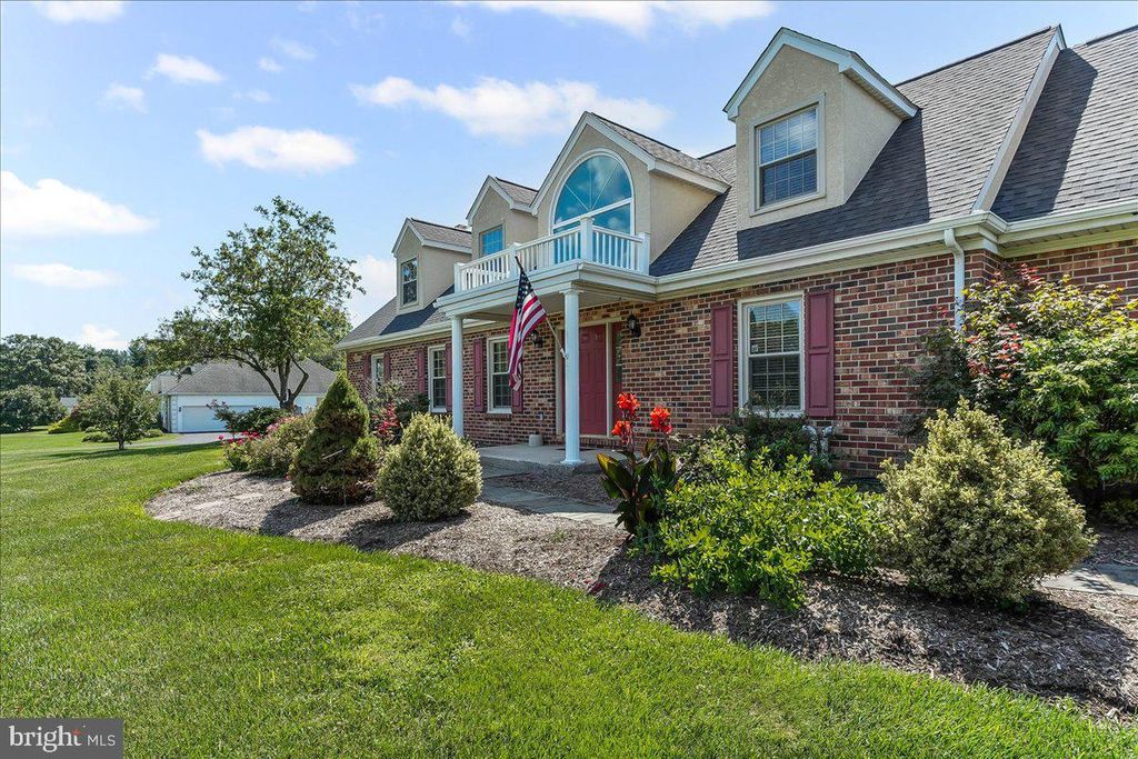 240 LONGWOOD RD, Kennett Square, PA 19348