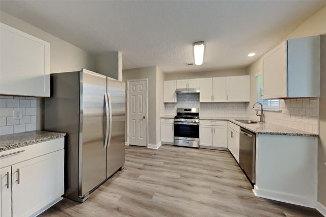 18811 Sandia Pines Drive, Humble, TX 77346