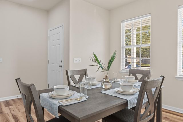 325 Flyway Road, Goose Creek, SC 29445