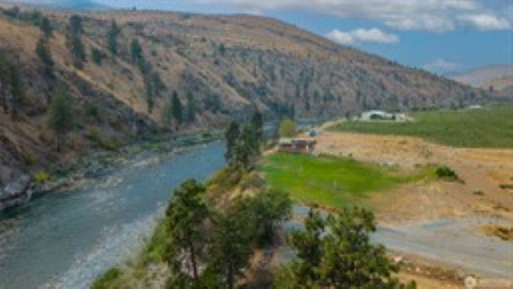 385 Hwy 153, Pateros, WA 98846 photo 5