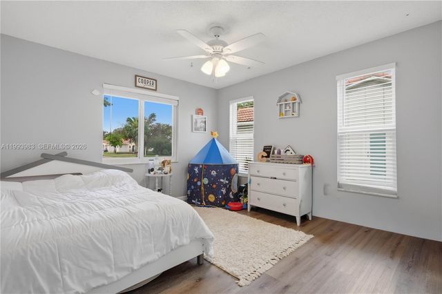 8515 NW 26th Dr, Coral Springs, FL 33065