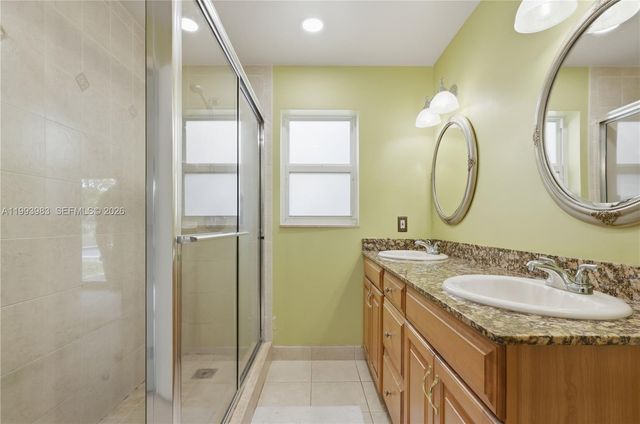 8515 NW 26th Dr, Coral Springs, FL 33065