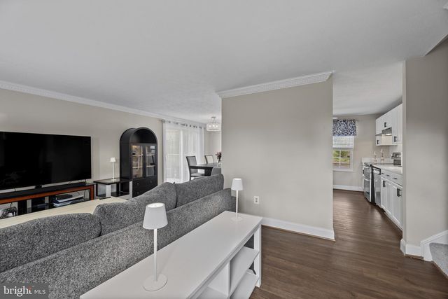 372 BLOSSOM TREE DR, Annapolis, MD 21409