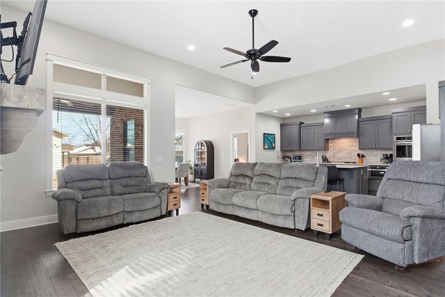 603 McClain Road, Bentonville, AR 72712