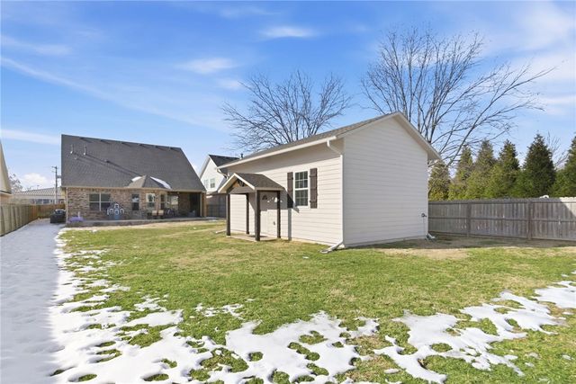 603 McClain Road, Bentonville, AR 72712