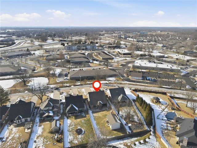 603 McClain Road, Bentonville, AR 72712