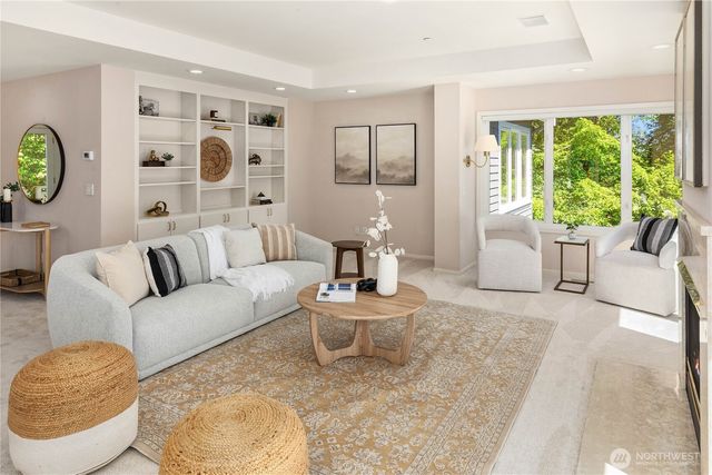9210 Parkwood Ridge Road, Mercer Island, WA 98040