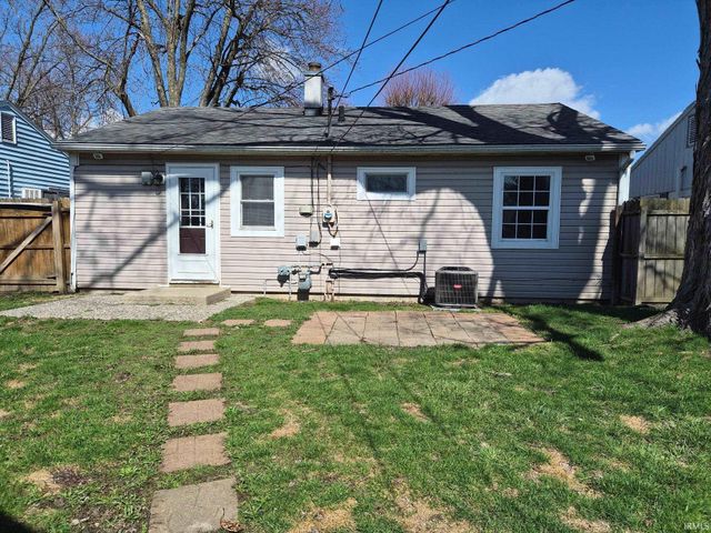 2107 W 8Th Street, Marion, IN 46953