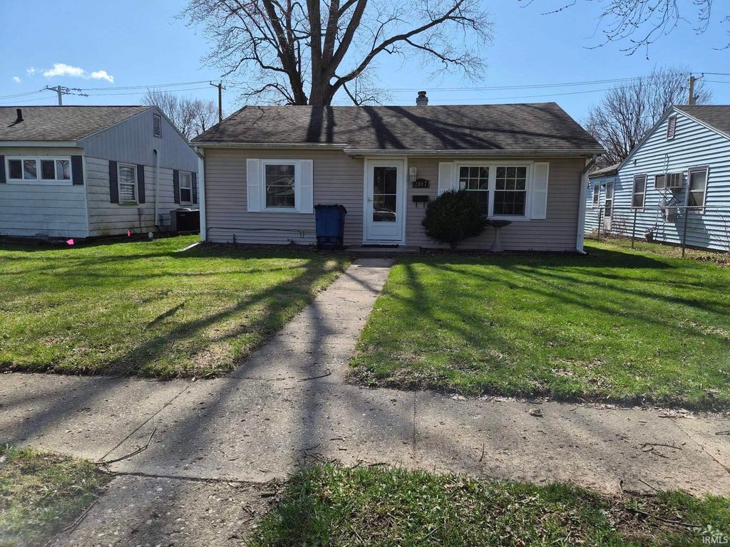 2107 W 8Th Street, Marion, IN 46953