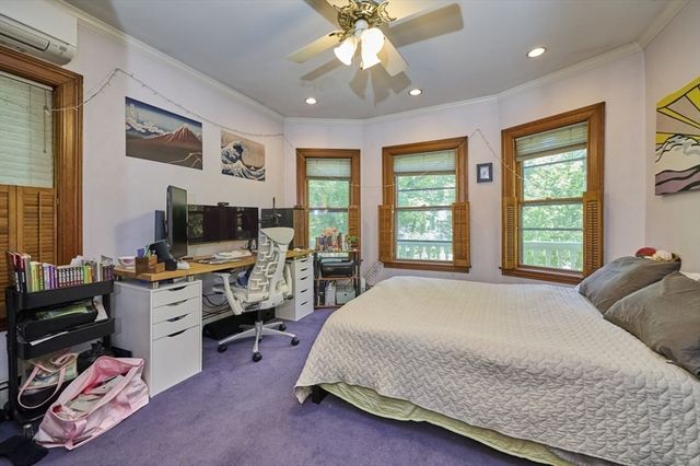 18 Atherton Road 1, Brookline, MA 02446