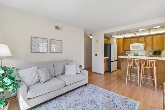 1942 Parkland Way, San Diego, CA 92114