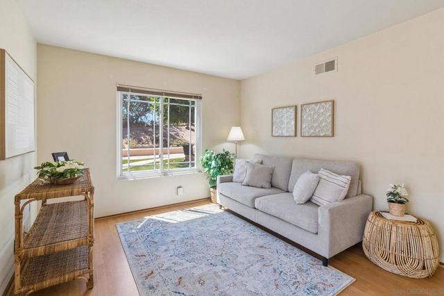 1942 Parkland Way, San Diego, CA 92114