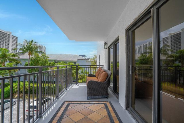 2679 S Ocean Boulevard 31, Boca Raton, FL 33432