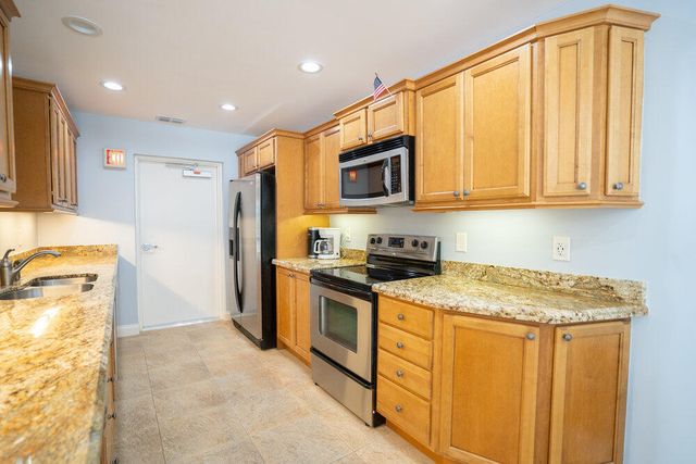 2679 S Ocean Boulevard 31, Boca Raton, FL 33432